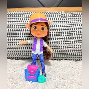 Netflix Singing‎ Ridley Jones Adventure Doll 10 Inch Toy w Accessories